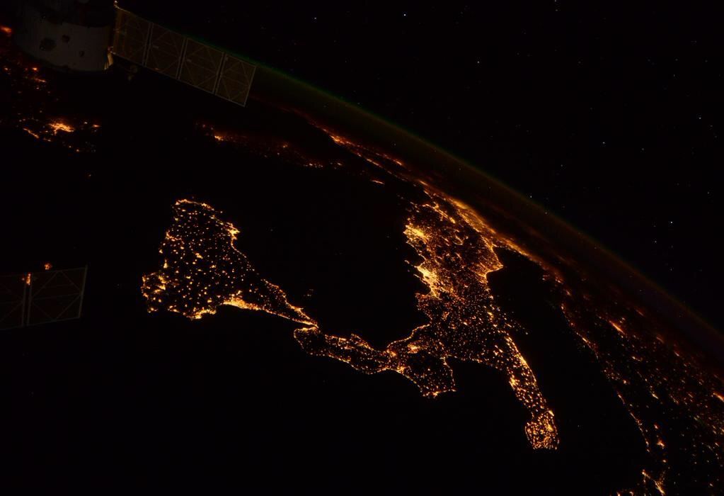 ISS-143