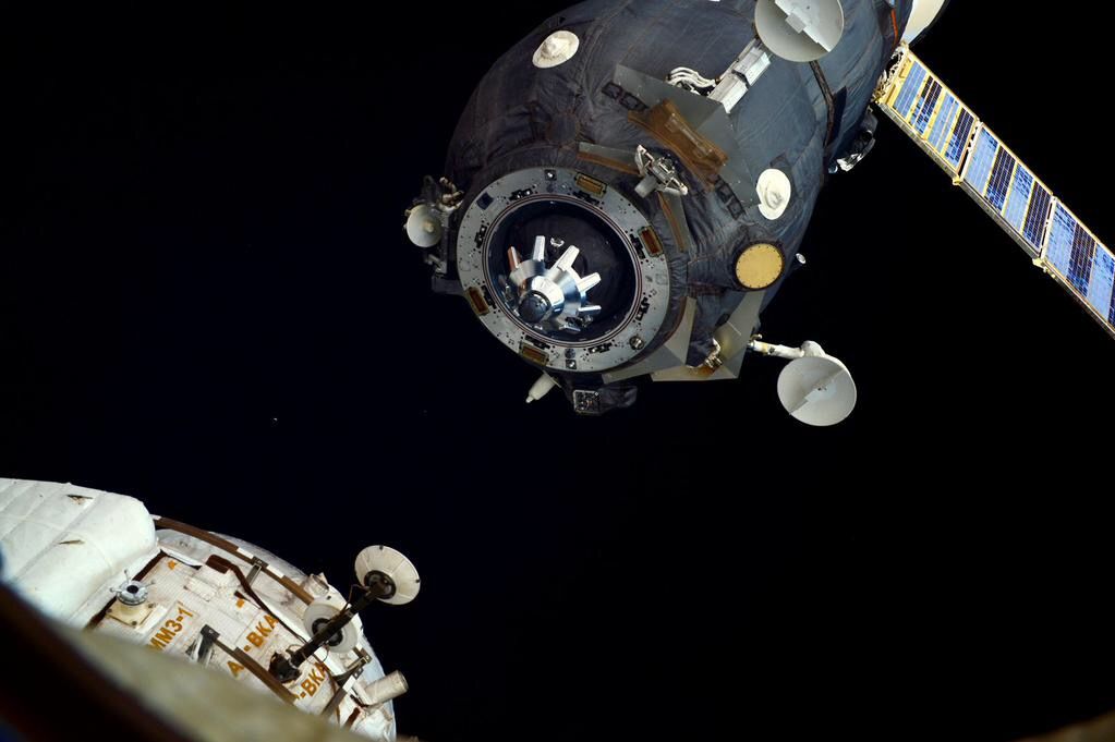 ISS-146