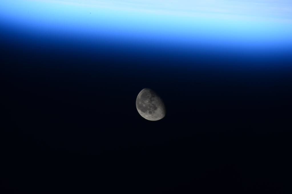 ISS-160