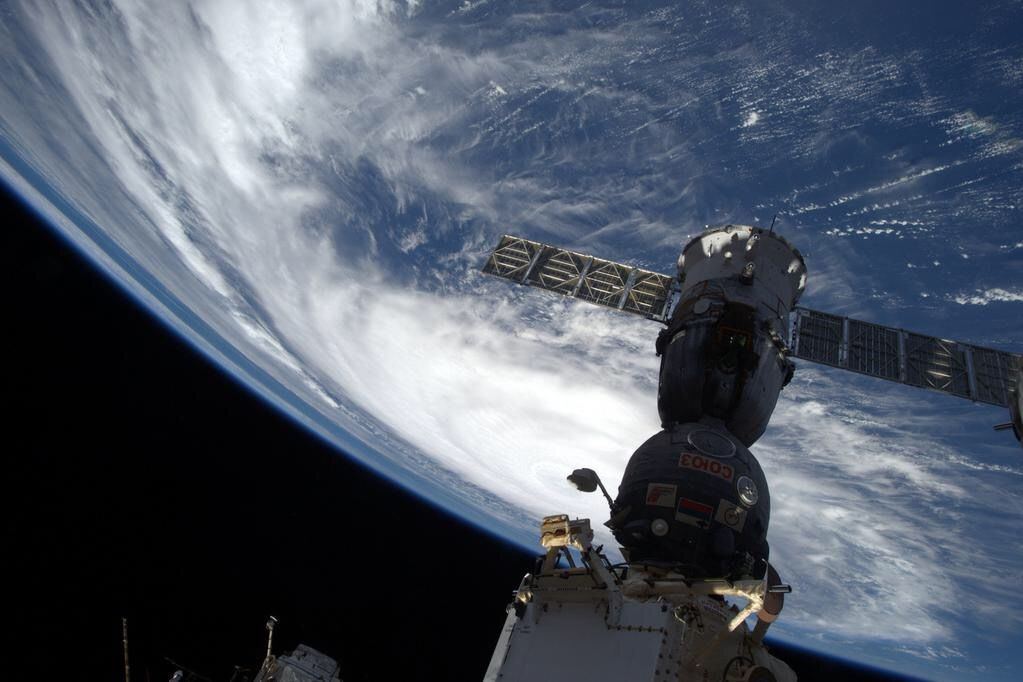 ISS-180